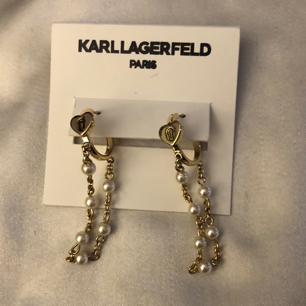 Karl Lagerfeld Gold Tone Faux Pearl Heart Hoop Chain Drop Earrings Nwt 30$